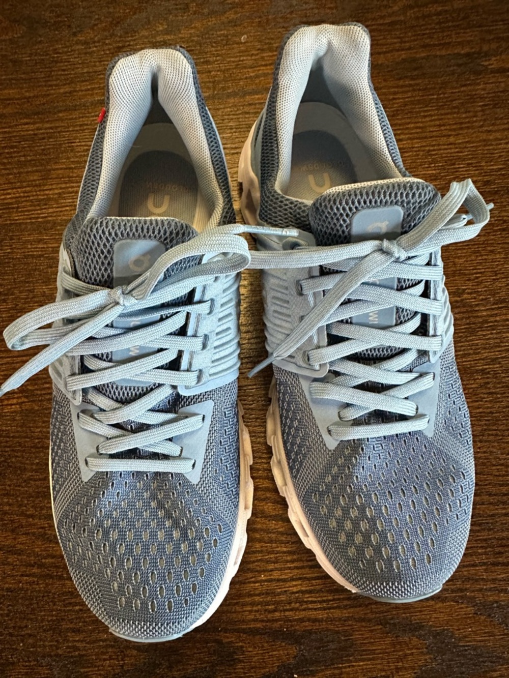 On Cloud Light Blue Women's Athletic Running Shoes
